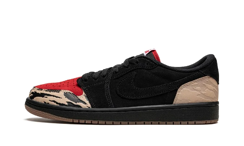 Air Jordan 1 Low Solefly Carnivore