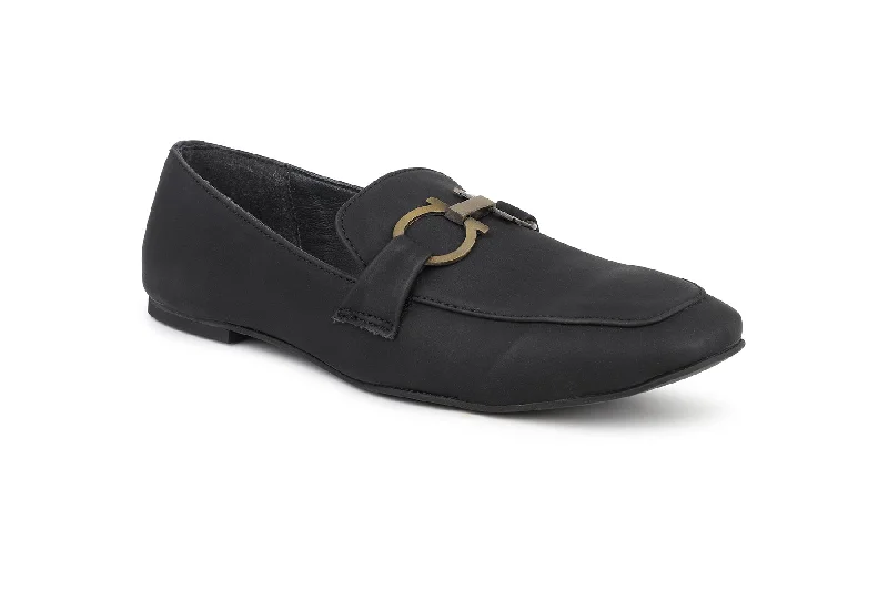 Women Black Solid Loafers