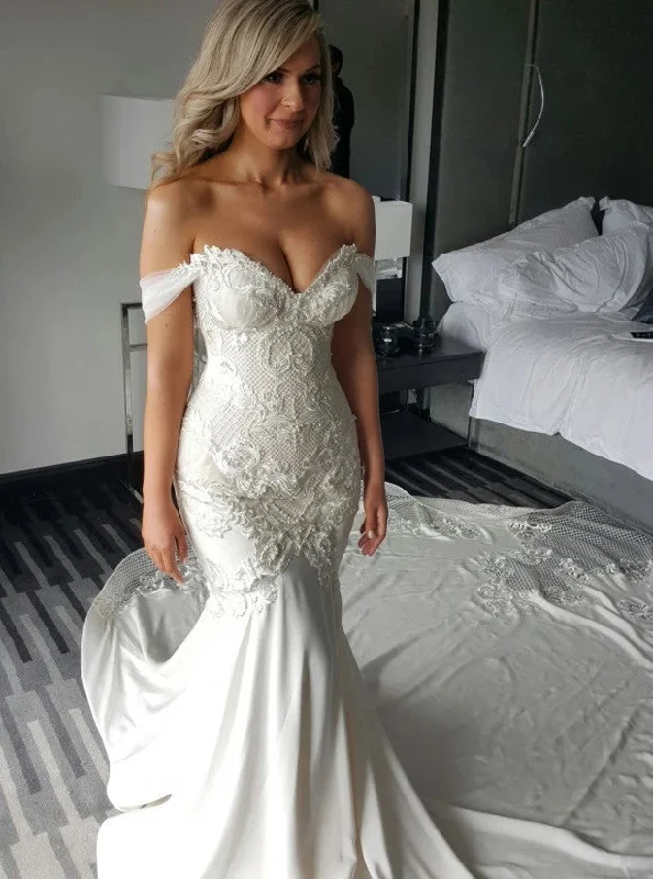 Mermaid Long Off Shoulder Backless Lace Appliques Wedding Dress with Pearls