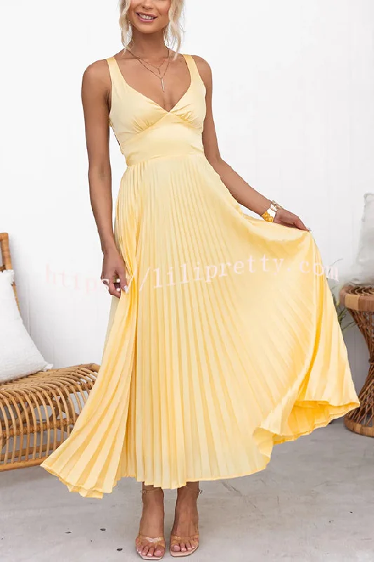 Tucson Sunset Pleated Back Elastic Umbrella Maxi Dress Women's maxi dresses