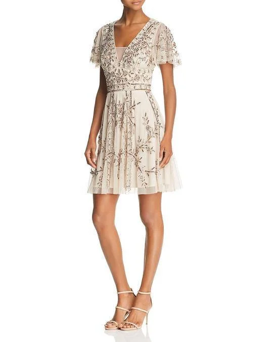 Aidan by Aidan Mattox Short Cocktail V-Neck Mesh Dress Club party dresses