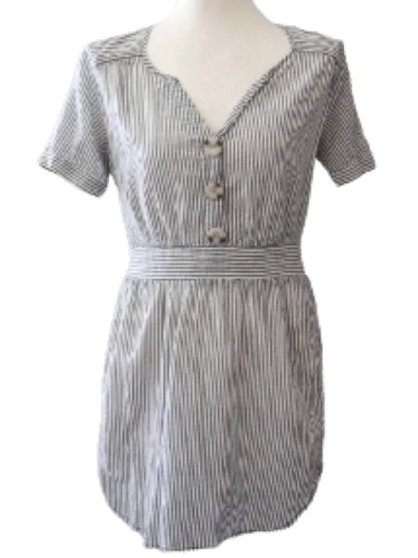 Light Summer Gray Stripe Dress Dark color unclassified dresses